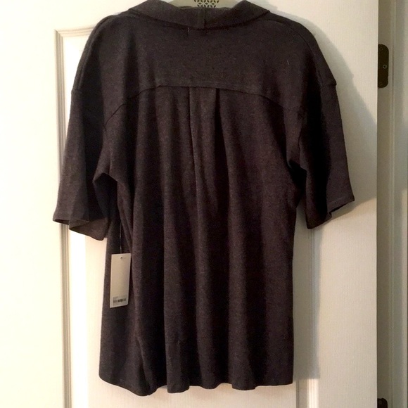 High-low style grey shirt from Forever 21 - Picture 2 of 3